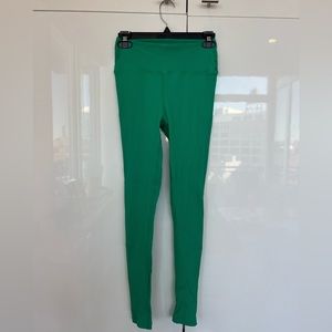 Year of Ours ribbed workout leggings in green - size M
